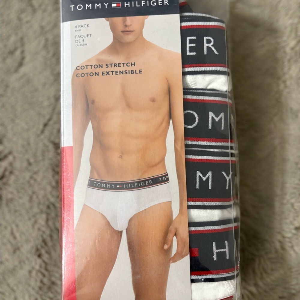 Tommy Hilfiger Men's Briefs -White 4 pack XL